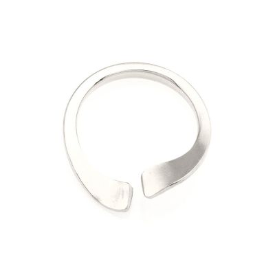 18K White Gold Ring Shank Size 6