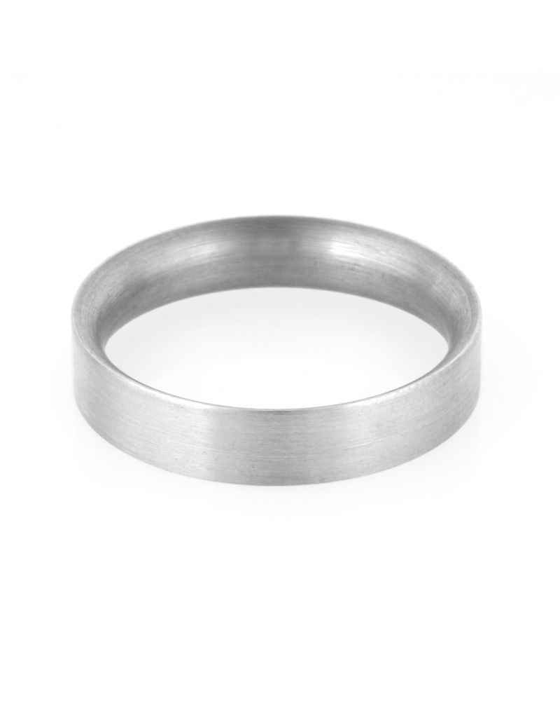 14K White Gold 4mm Comfort Fit Wedding Band Size 52